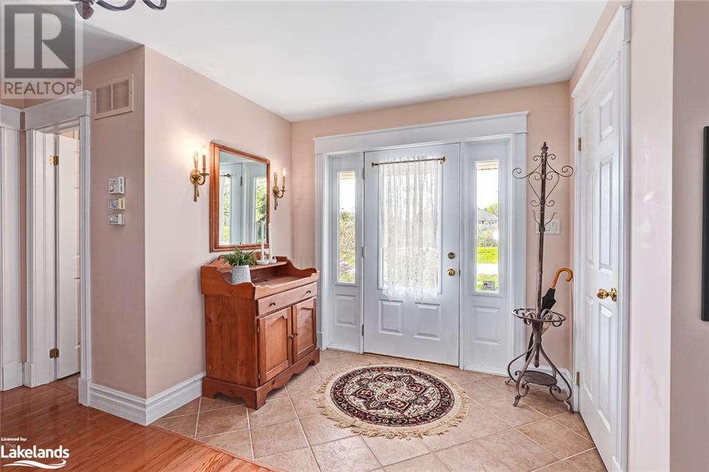 120 Davos Drive, The Blue Mountains, Ontario  L9Y 0S9 - Photo 9 - 40595769