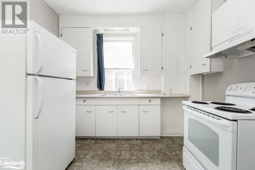 37 Ross Street, Barrie, Ontario  L4N 1G1 - Photo 16 - 40597282