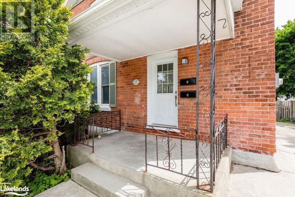 37 Ross Street, Barrie, Ontario  L4N 1G1 - Photo 2 - 40597282