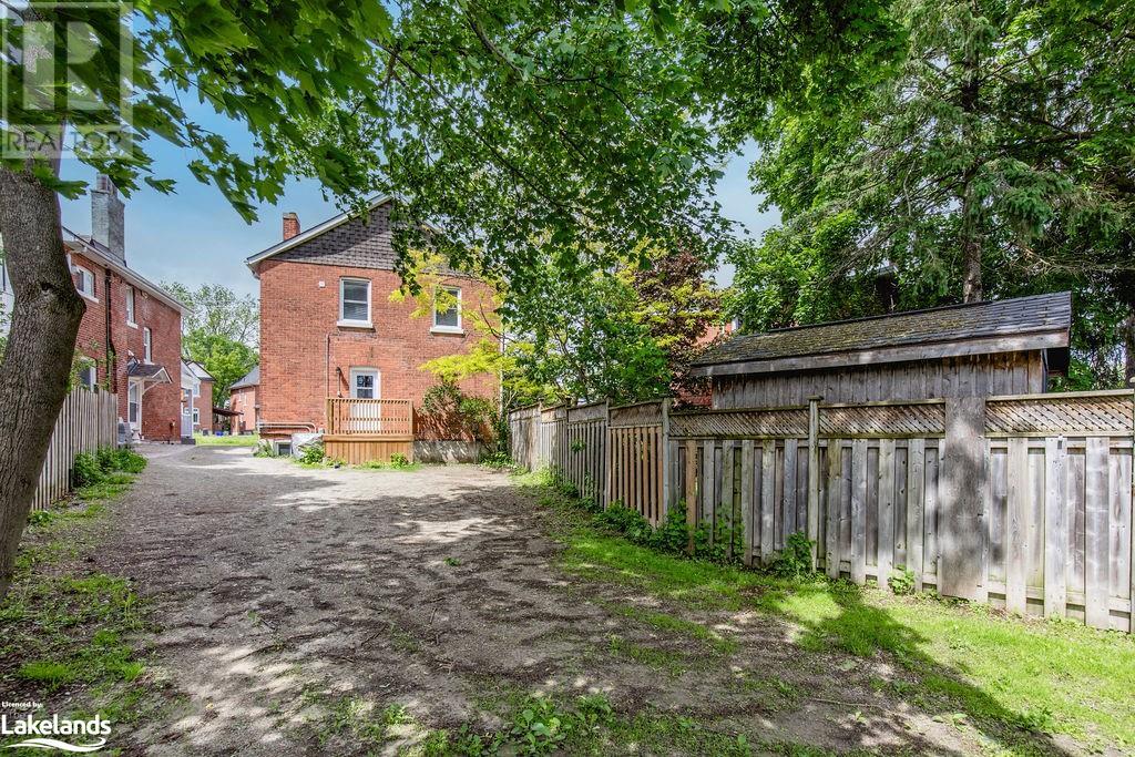 37 Ross Street, Barrie, Ontario  L4N 1G1 - Photo 46 - 40597282