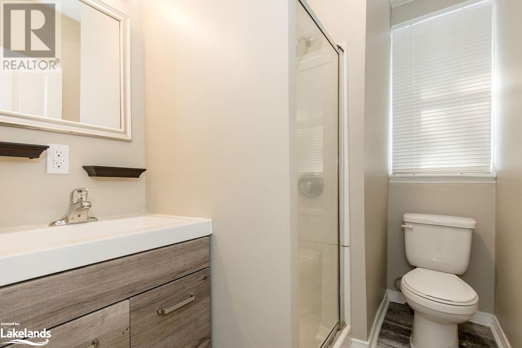 37 Ross Street, Barrie, Ontario  L4N 1G1 - Photo 6 - 40597282