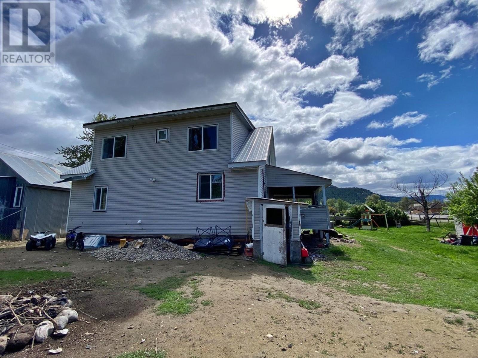 9857-9861 Church Street, Little Fort, British Columbia  V0E 2C0 - Photo 21 - 178603
