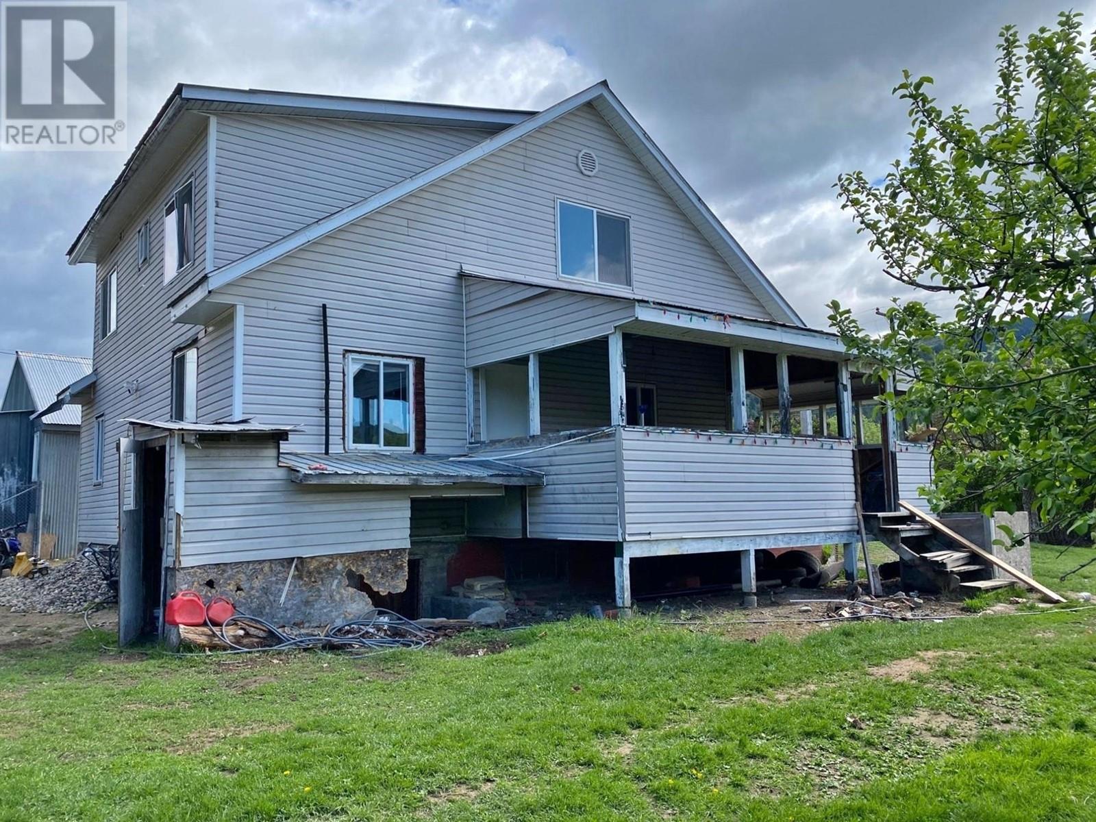 9857-9861 Church Street, Little Fort, British Columbia  V0E 2C0 - Photo 20 - 178603