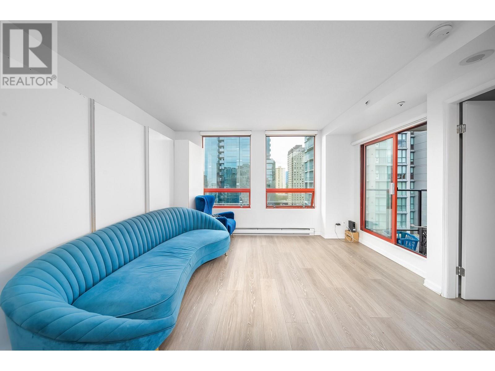 Property at 1604 811 HELMCKEN STREET image 3