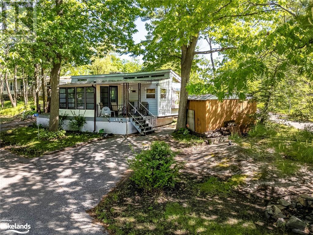 164 Lone Pine Road Unit# 183, Port Severn, Ontario  L0K 1S0 - Photo 2 - 40591595