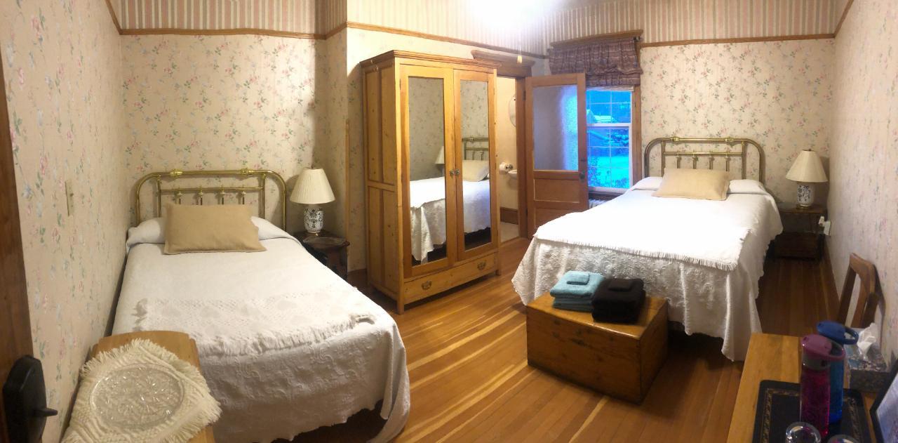 802 4th Avenue, Fernie, British Columbia  V0B 1M0 - Photo 21 - 2477269