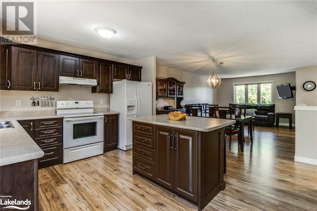 54 Bellisle Road, Penetanguishene, Ontario  L9M 0A3 - Photo 12 - 40597229