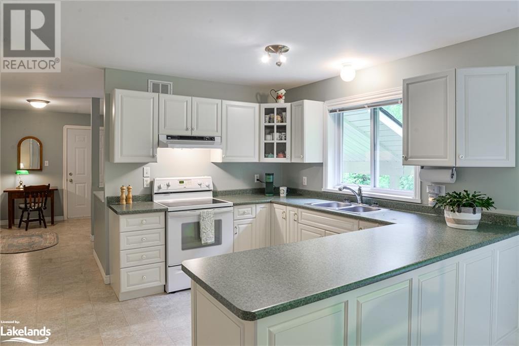 538 Lynx Lake Road, Huntsville, Ontario  P1H 2J3 - Photo 10 - 40595344
