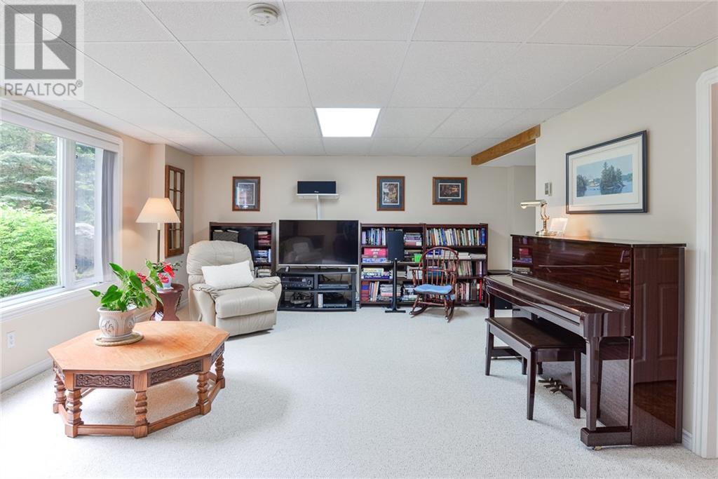 538 Lynx Lake Road, Huntsville, Ontario  P1H 2J3 - Photo 23 - 40595344