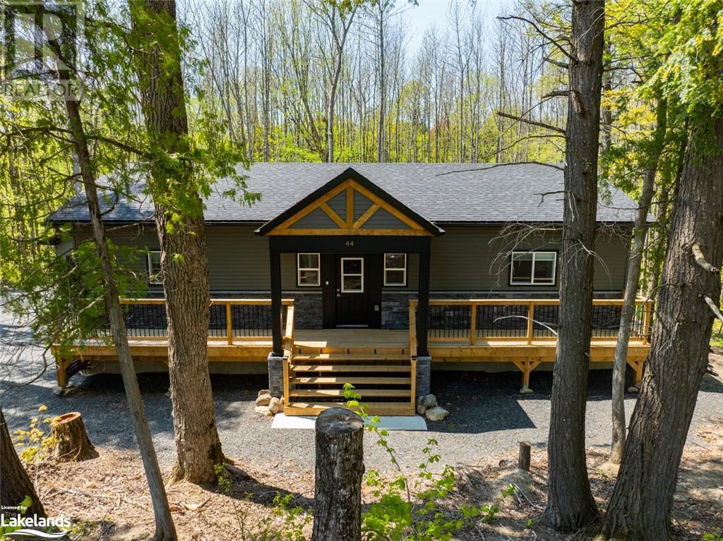 44 SUNNYSHORE PARK Drive, mckellar, Ontario