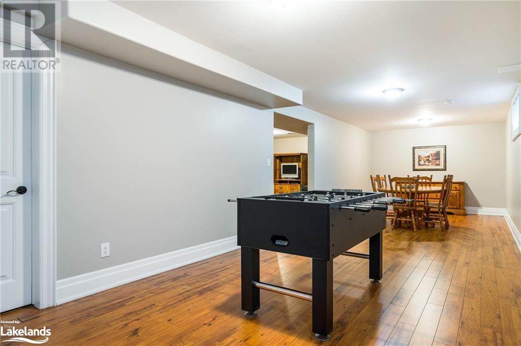 111 Earl Street, Wasaga Beach, Ontario  L9Z 2P5 - Photo 41 - 40597023