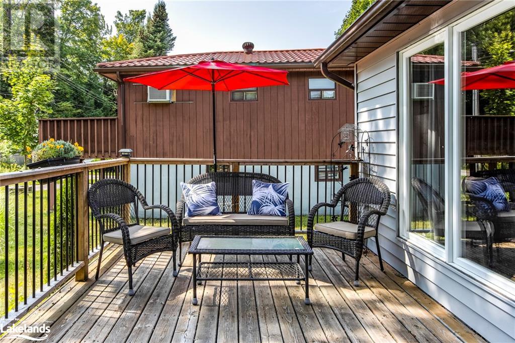 8 Arbor Road, Tiny, Ontario  L0L 2J0 - Photo 18 - 40592979