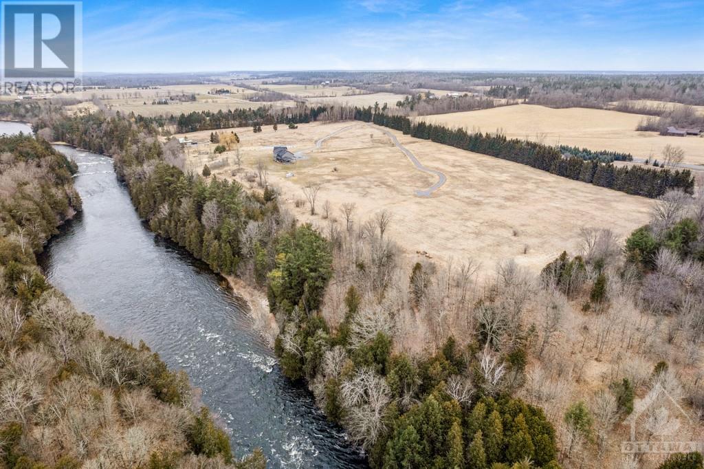 5989 Martin Street N, Almonte, Ontario K0A 1A0 (26964087) — RE/MAX the