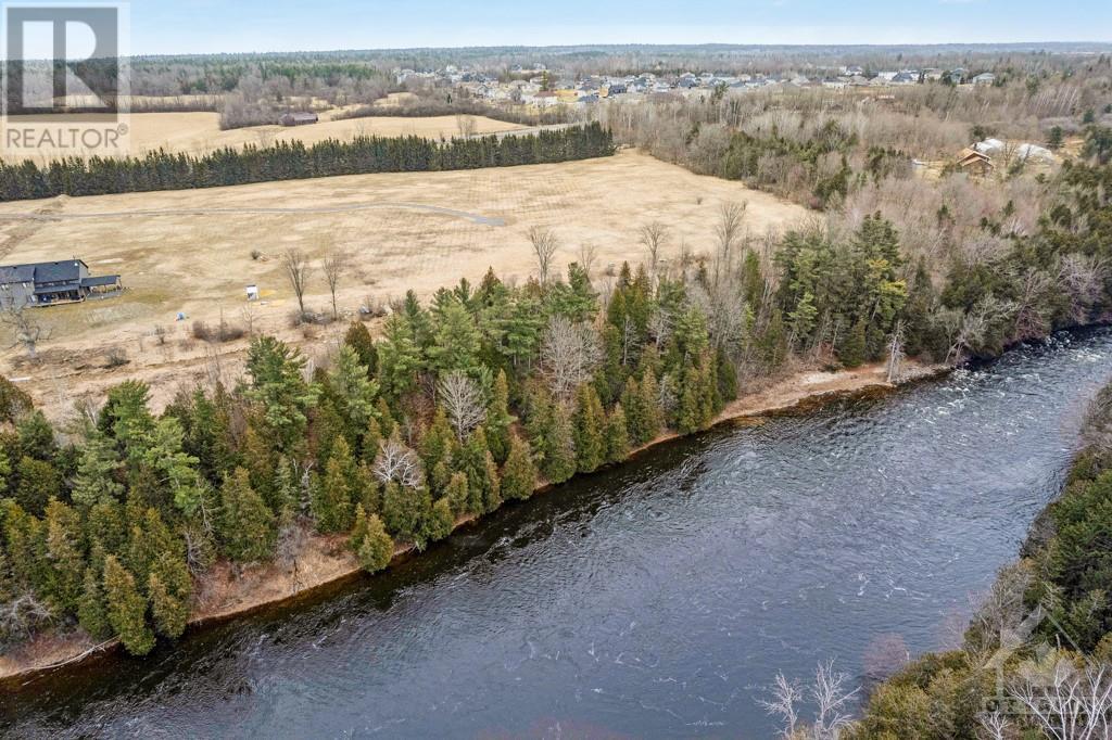 5989 Martin Street N, Almonte, Ontario K0A 1A0 (26964087) Paul