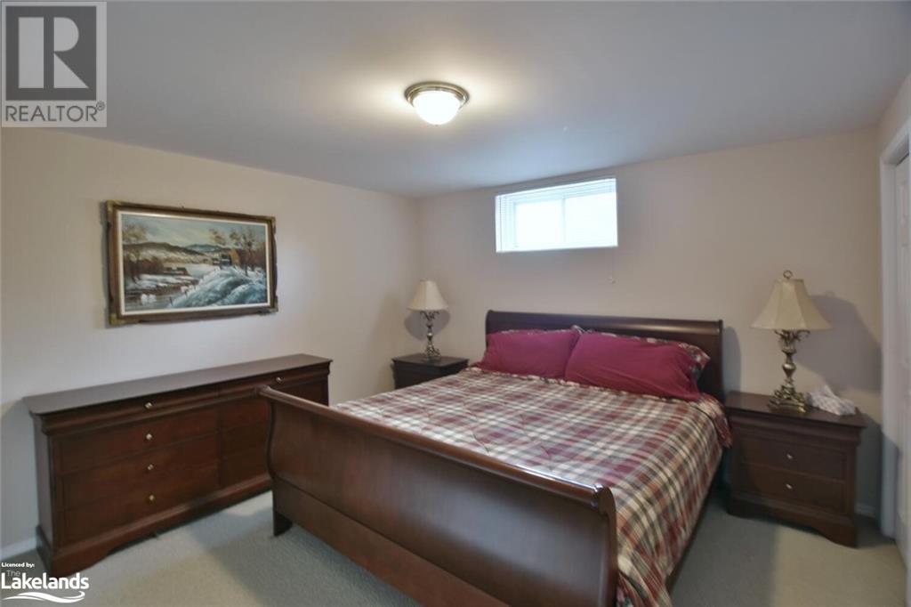 46 William Avenue, Wasaga Beach, Ontario  L9Z 2X3 - Photo 34 - 40597570