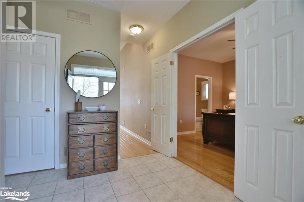 46 William Avenue, Wasaga Beach, Ontario  L9Z 2X3 - Photo 9 - 40597570