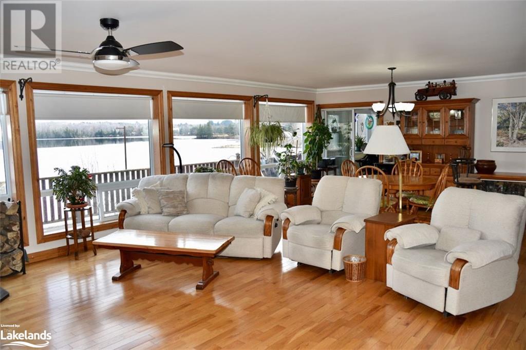 550 Hurdville Road, Mckellar, Ontario  P2A 2W7 - Photo 18 - 40596725