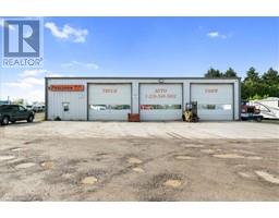 17 ARNOLD SAYEAU Drive, delhi, Ontario