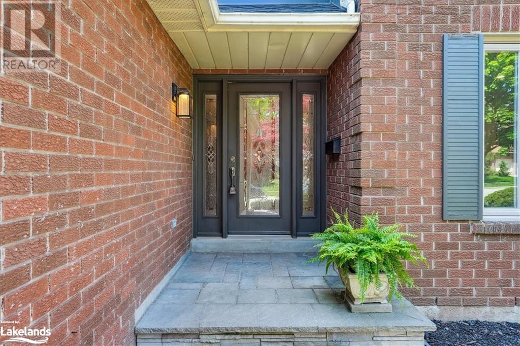 1188 Woodview Drive, Oakville, Ontario  L6M 2M4 - Photo 4 - 40597784