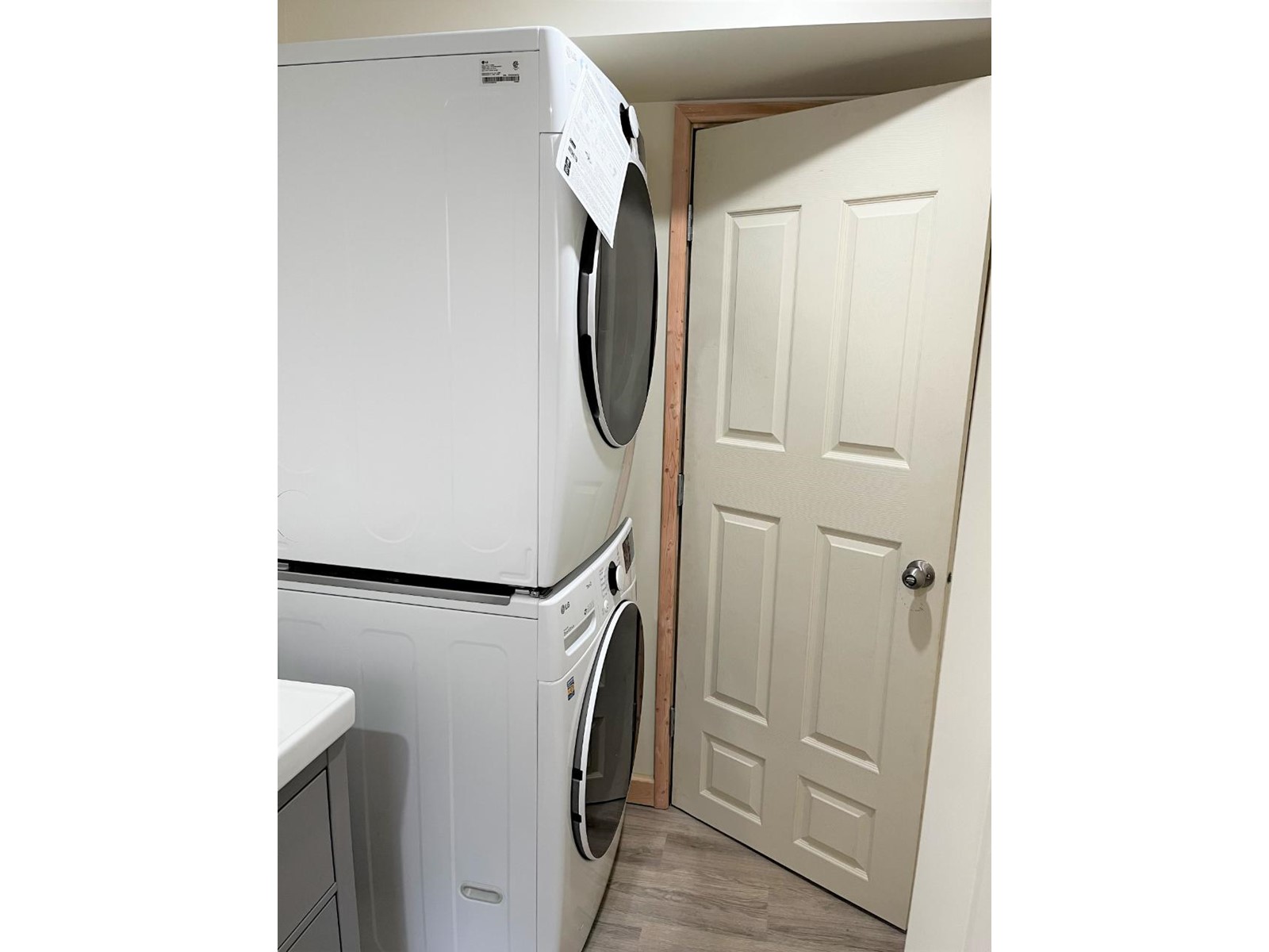 132 14th Avenue N, Creston, British Columbia  V0B 1G0 - Photo 28 - 2477314