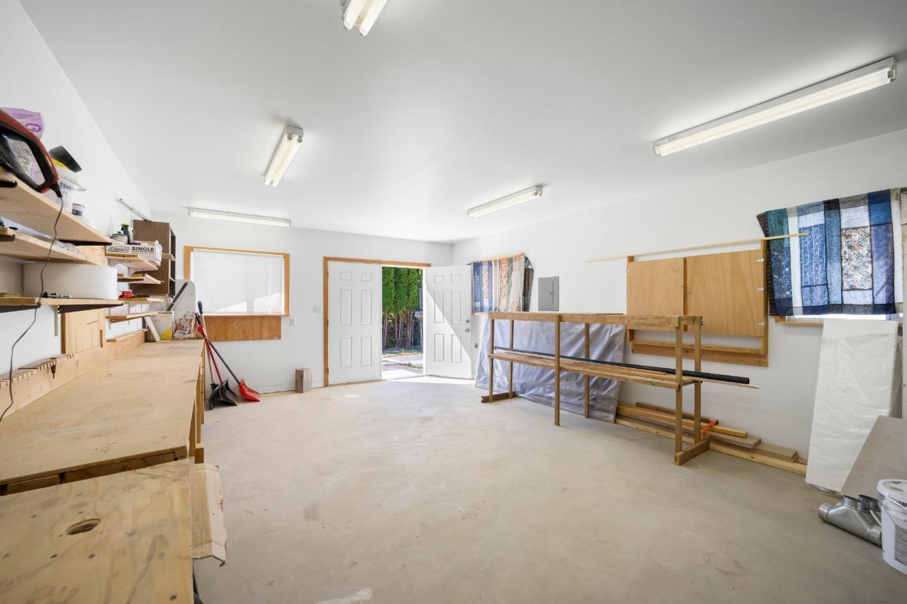 132 14th Avenue N, Creston, British Columbia  V0B 1G0 - Photo 30 - 2477314