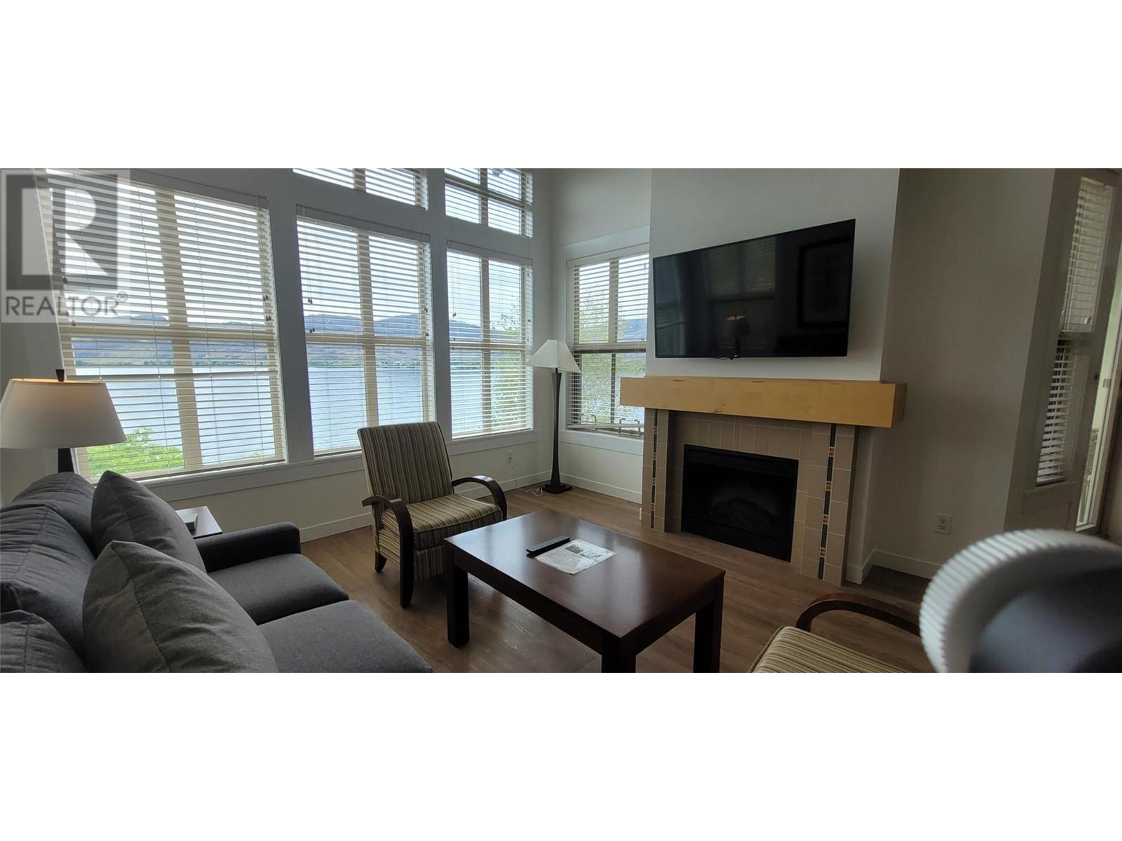 4200 Lakeshore Drive Unit# 316 Osoyoos