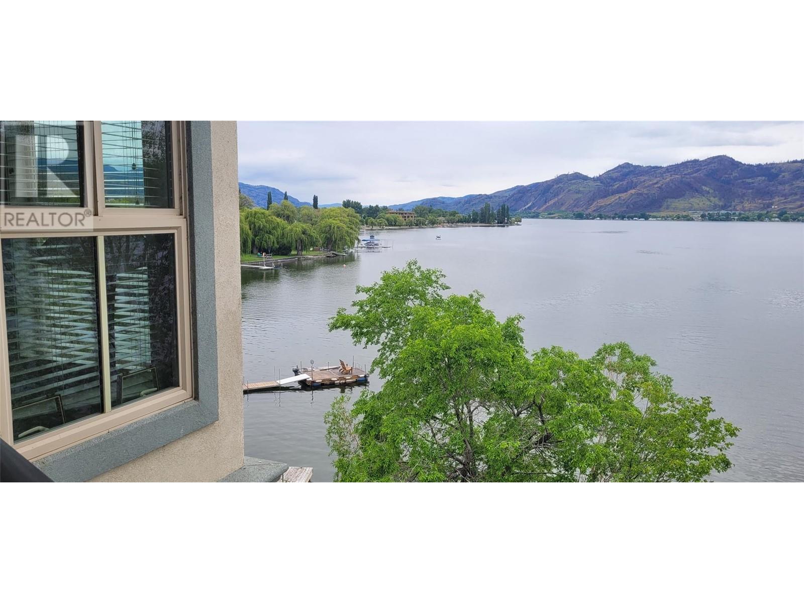 4200 Lakeshore Drive Unit# 316 Osoyoos