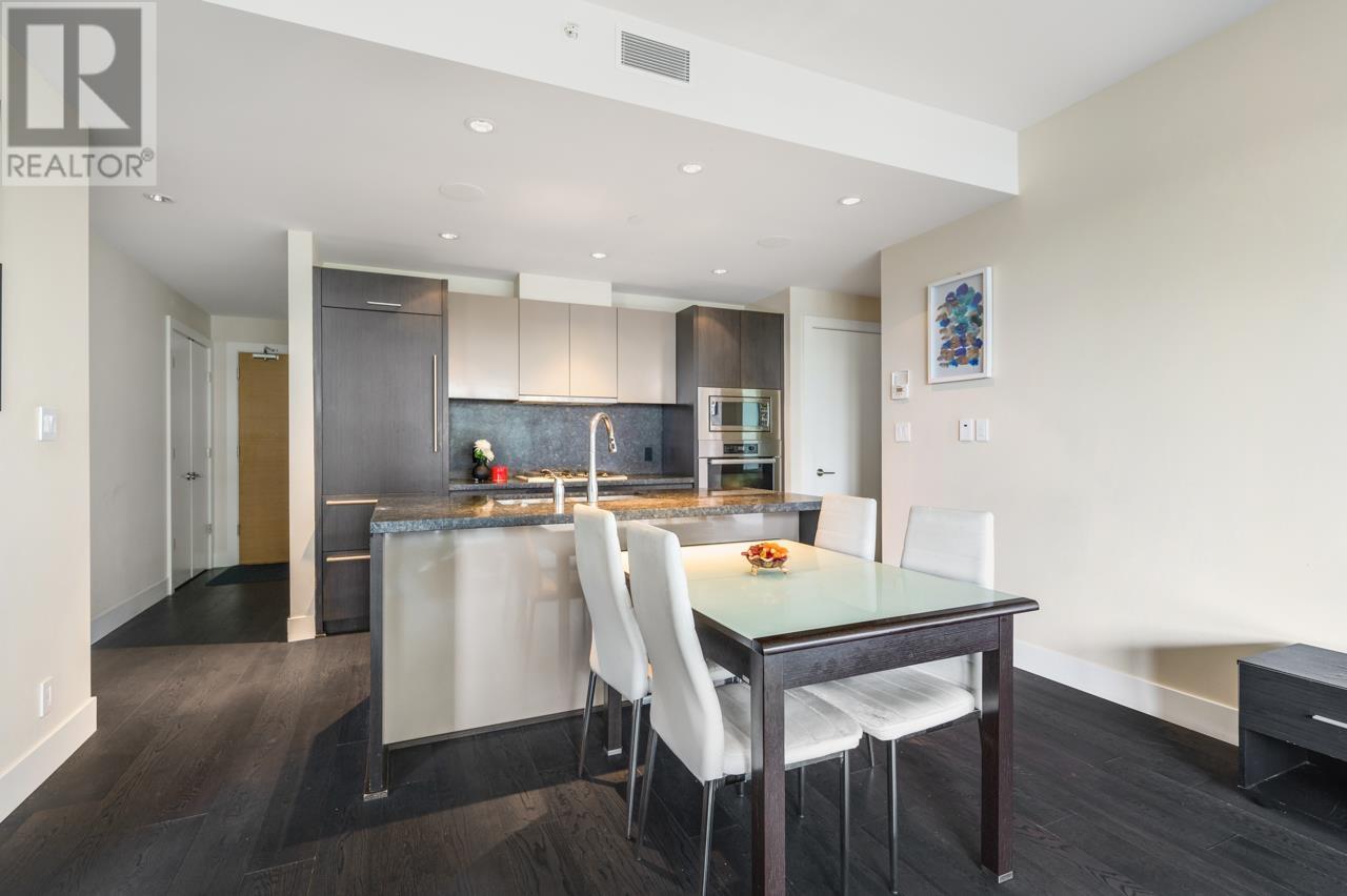 301 888 Arthur Erickson Place, West Vancouver, British Columbia  V7T 0B1 - Photo 8 - R2888406