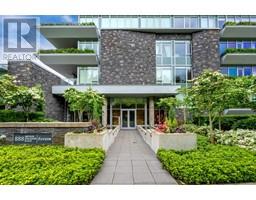 301 888 ARTHUR ERICKSON PLACE, West Vancouver, British Columbia