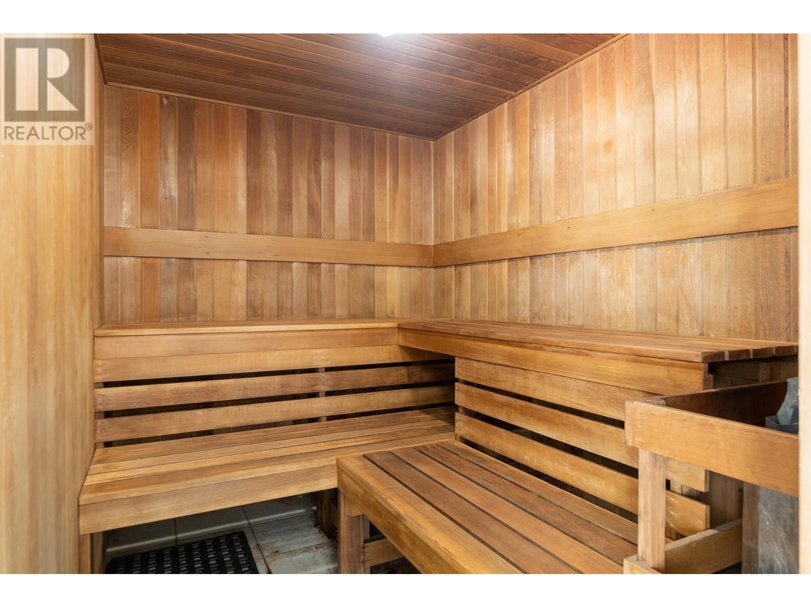 Listing Picture 18 of 22 : 3208 1239 W GEORGIA STREET, Vancouver / 溫哥華 - 魯藝地產 Yvonne Lu Group - MLS Medallion Club Member