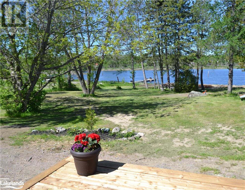 1 Holland Avenue, Byng Inlet, Ontario  P0G 1B0 - Photo 2 - 40597458