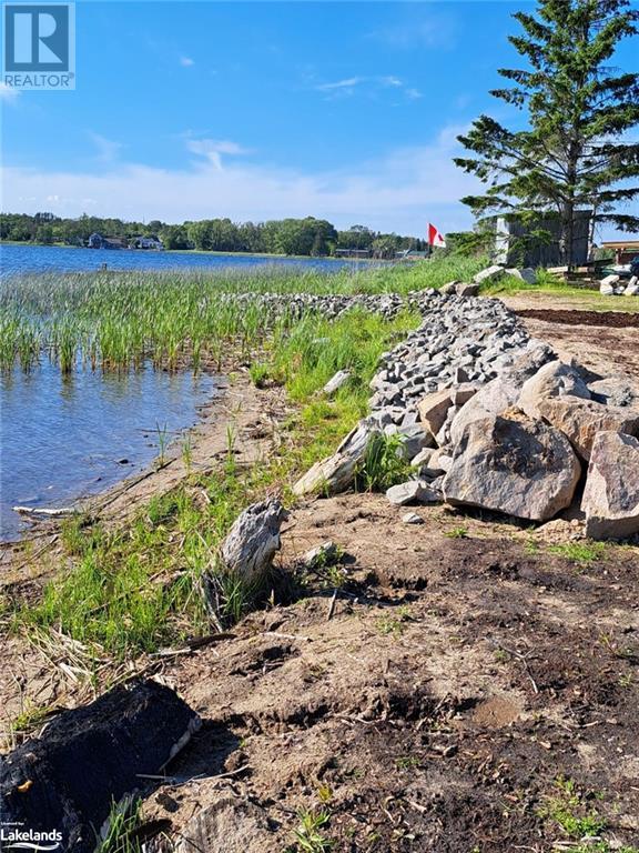 1 Holland Avenue, Byng Inlet, Ontario  P0G 1B0 - Photo 3 - 40597458