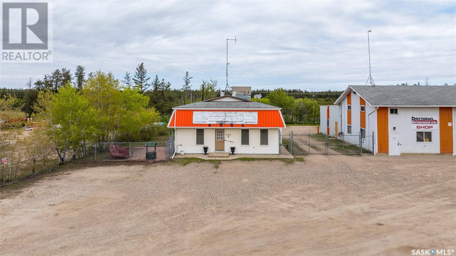 Shellbrook Highway Industrial Property, Buckland Rm No. 491, Saskatchewan  S0J 2N0 - Photo 3 - SK970686