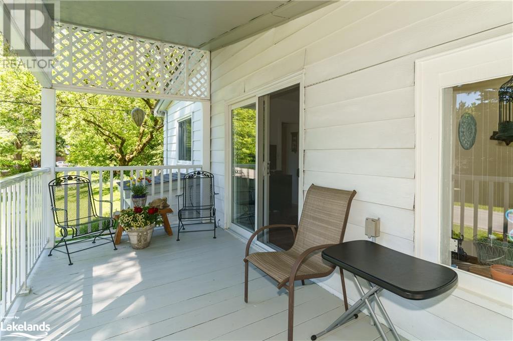 31 Woodland Drive, Bracebridge, Ontario  P1L 1M3 - Photo 3 - 40597264