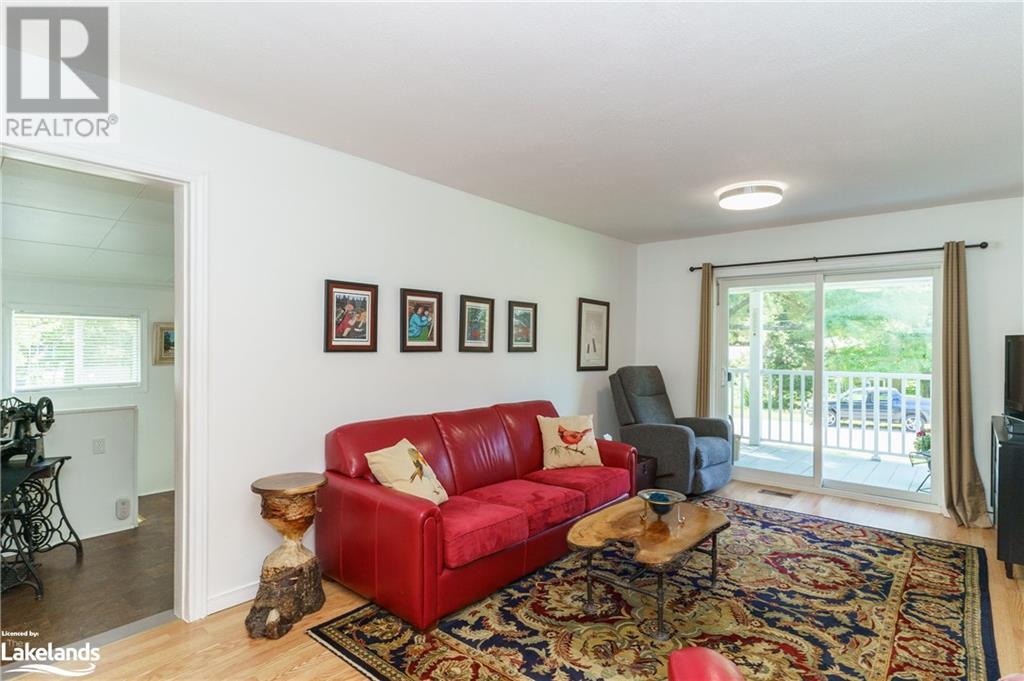 31 Woodland Drive, Bracebridge, Ontario  P1L 1M3 - Photo 7 - 40597264