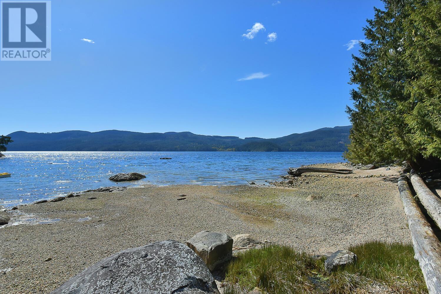 7545 Islets Place, Sechelt, British Columbia  V7Z 0C5 - Photo 29 - C8060405