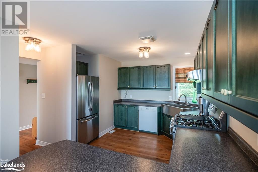 5418 Penetanguishene Road, Elmvale, Ontario  L0L 1P0 - Photo 13 - 40596034