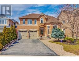 166 RUSSELL JARVIS DRIVE, markham, Ontario