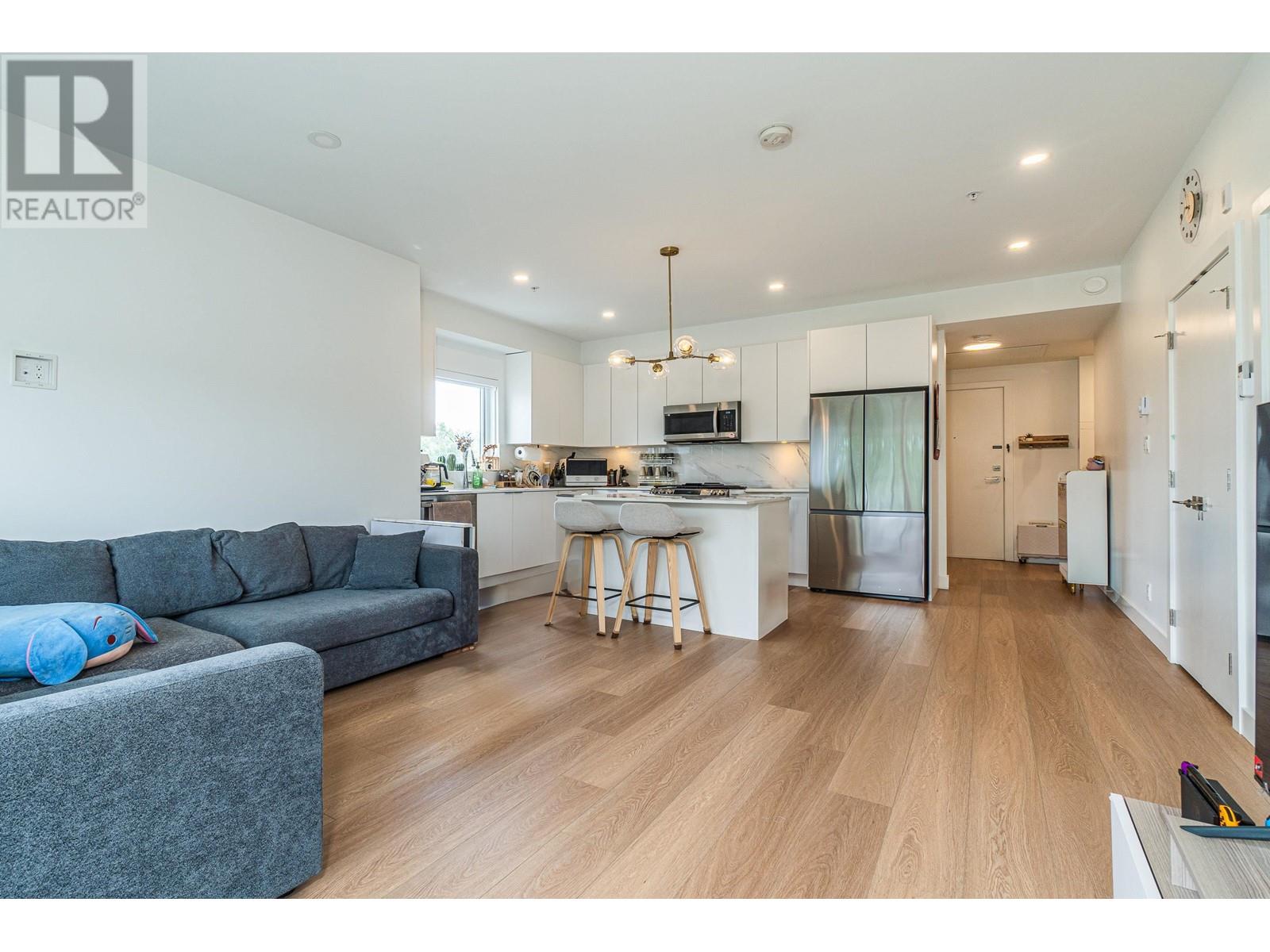 501 2331 Kelly Avenue, Port Coquitlam, British Columbia  V3C 1T3 - Photo 4 - R2888973