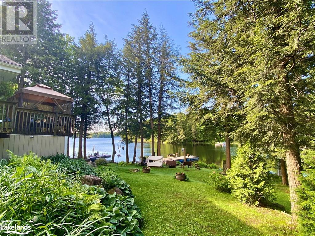 1019 Lakeshore Drive N, Bracebridge, Ontario  P1L 1X3 - Photo 4 - 40594523