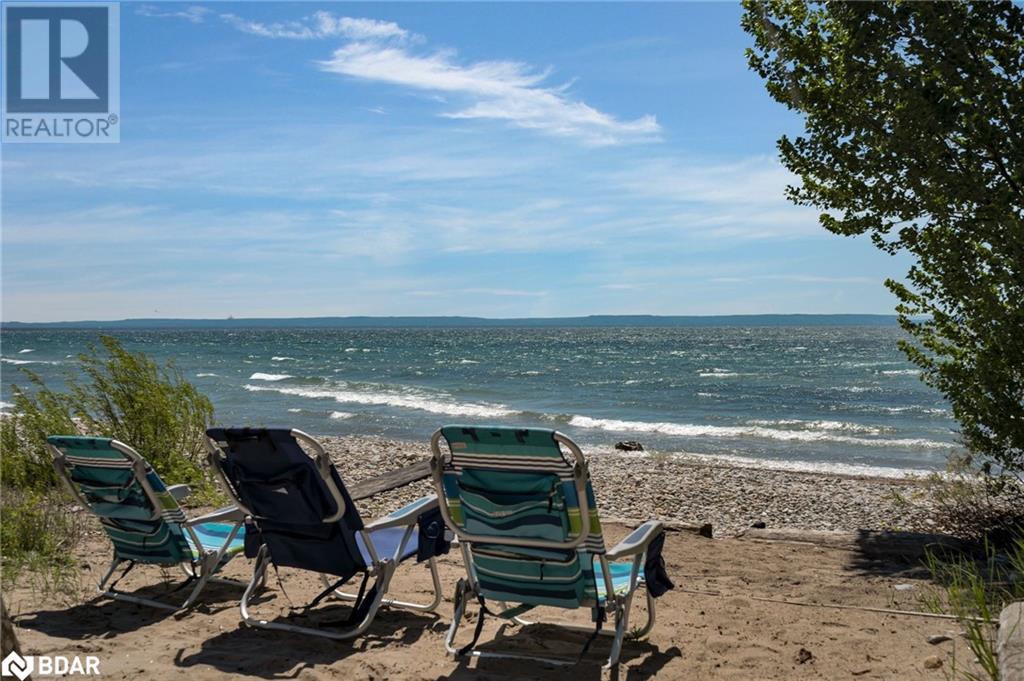 2026 Tiny Beaches Road S, Tiny Twp, Ontario  L0L 1P1 - Photo 4 - 40592537