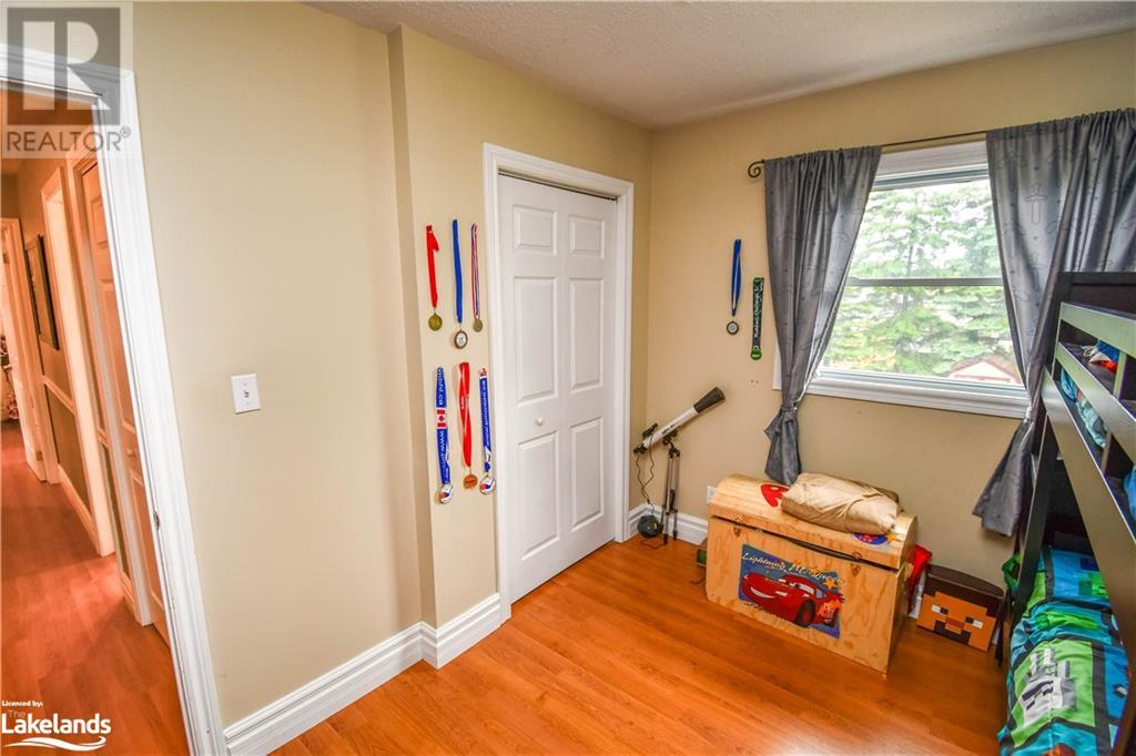 11 Hill Top Drive, Penetanguishene, Ontario  L9M 1H7 - Photo 28 - 40595742