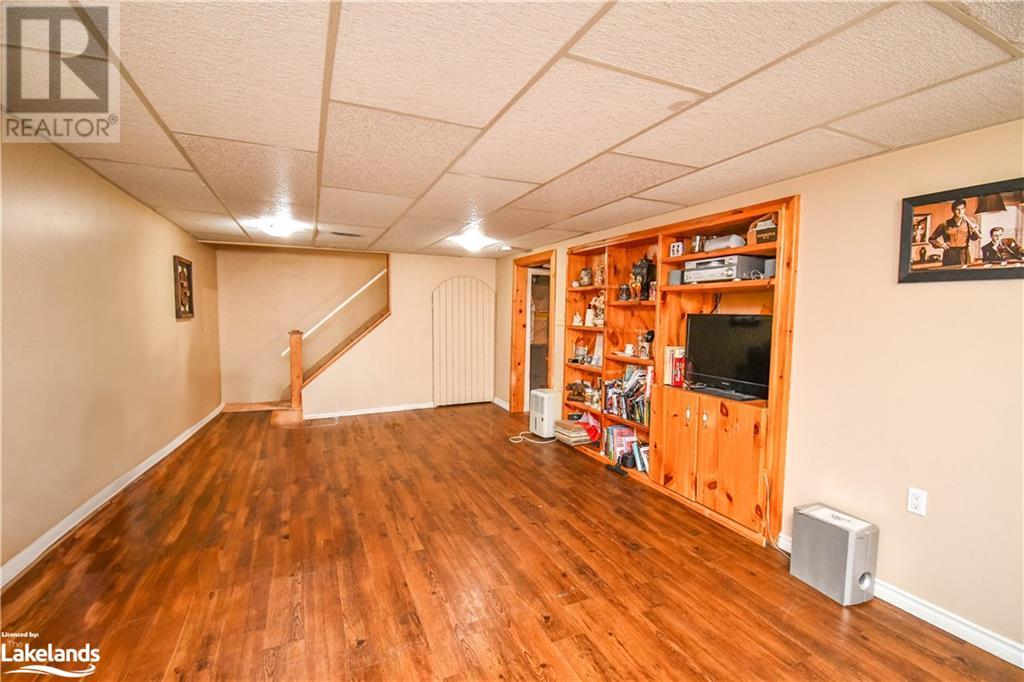 11 Hill Top Drive, Penetanguishene, Ontario  L9M 1H7 - Photo 29 - 40595742