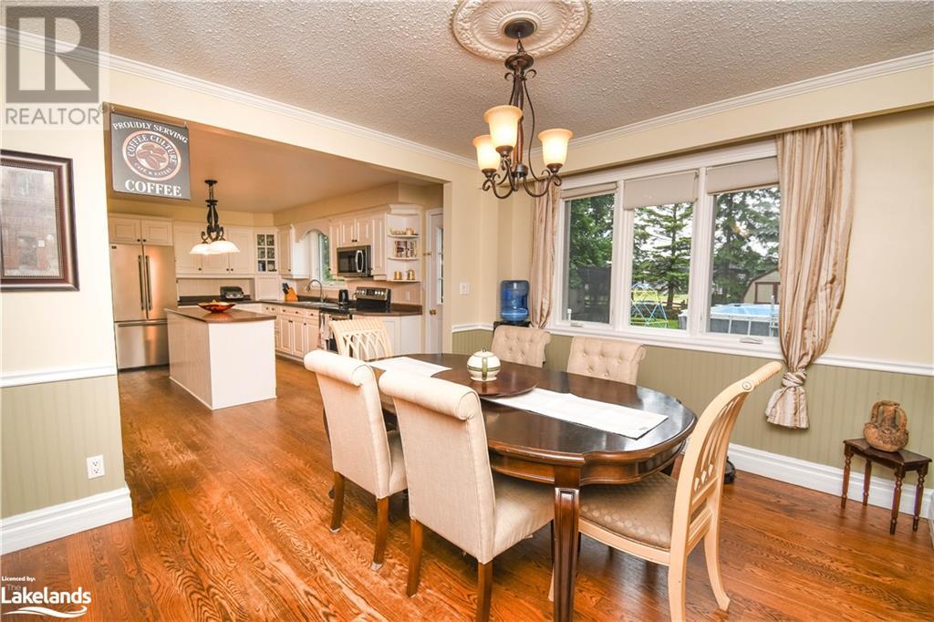 11 Hill Top Drive, Penetanguishene, Ontario  L9M 1H7 - Photo 9 - 40595742
