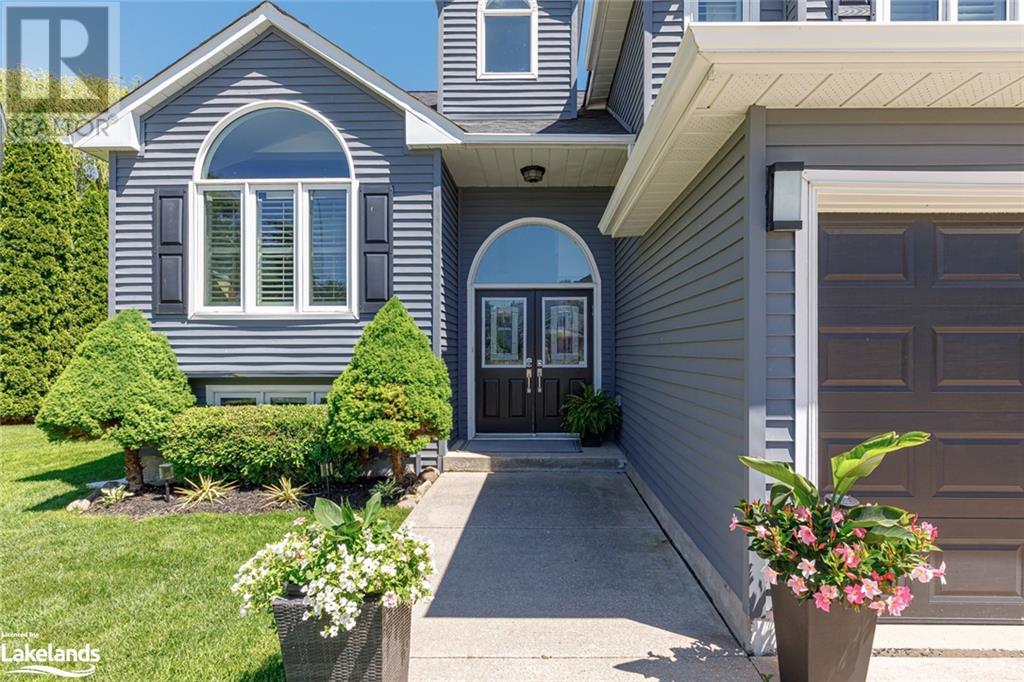 10 Mcintosh Gate, Collingwood, Ontario  L9Y 5B6 - Photo 2 - 40593057