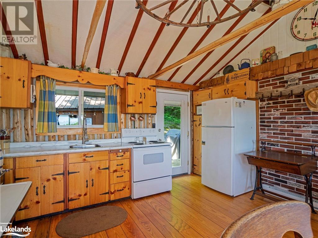 247 Mainhood Road, Utterson, Ontario  P0B 1M0 - Photo 12 - 40595872
