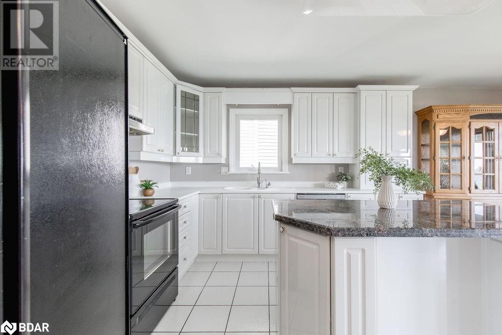 665 Lakelands Avenue, Innisfil, Ontario  L9S 4E5 - Photo 7 - 40598337