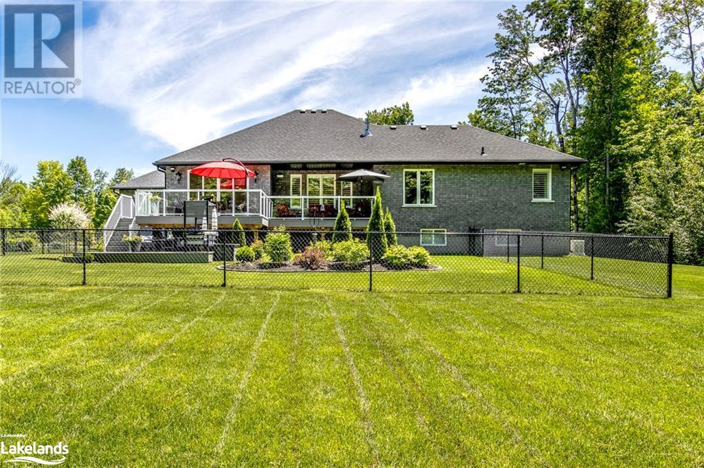 103 Windermere Circle, Tay Twp, Ontario  L4R 0C3 - Photo 44 - 40597172
