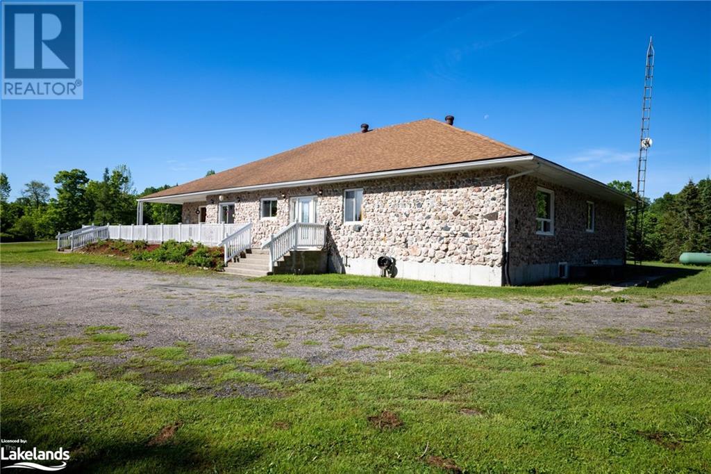 92 Centre Road, Mckellar, Ontario  P0G 1C0 - Photo 38 - 40597419