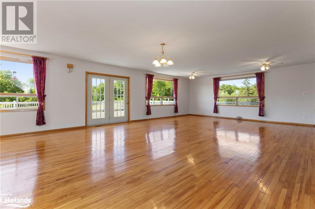 92 Centre Road, Mckellar, Ontario  P0G 1C0 - Photo 8 - 40597419